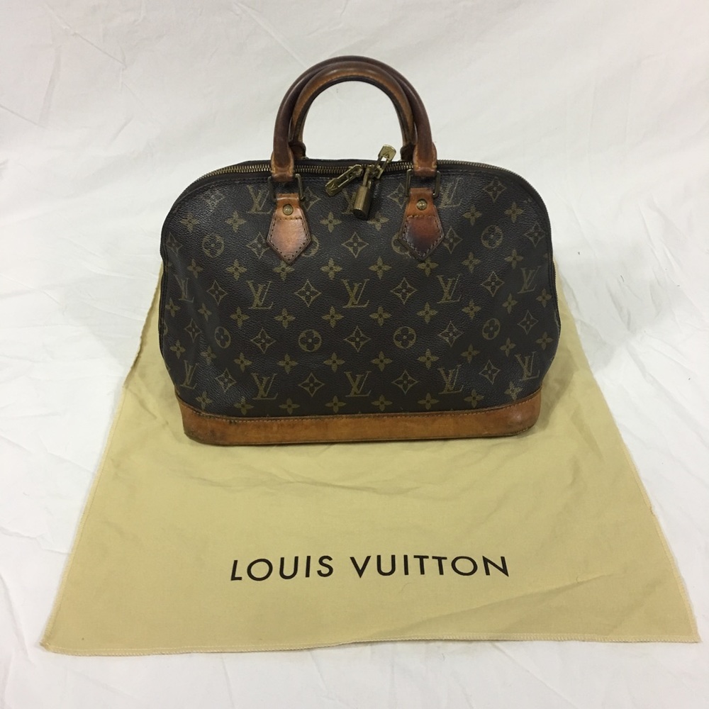 Authentic Louis Vuitton purse
